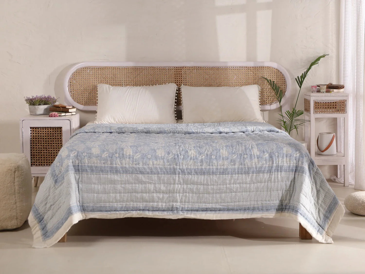 Shop Jaipuri Razai (Quilts) | Single and Double Bed Online: The Ultimate Guide by Housi.in